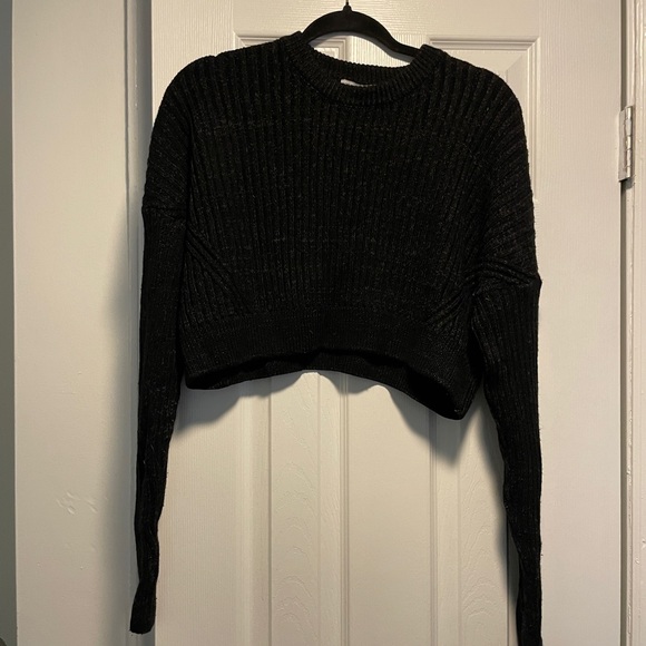 UO Black Ribbed Cropped Sweater - Picture 1 of 3